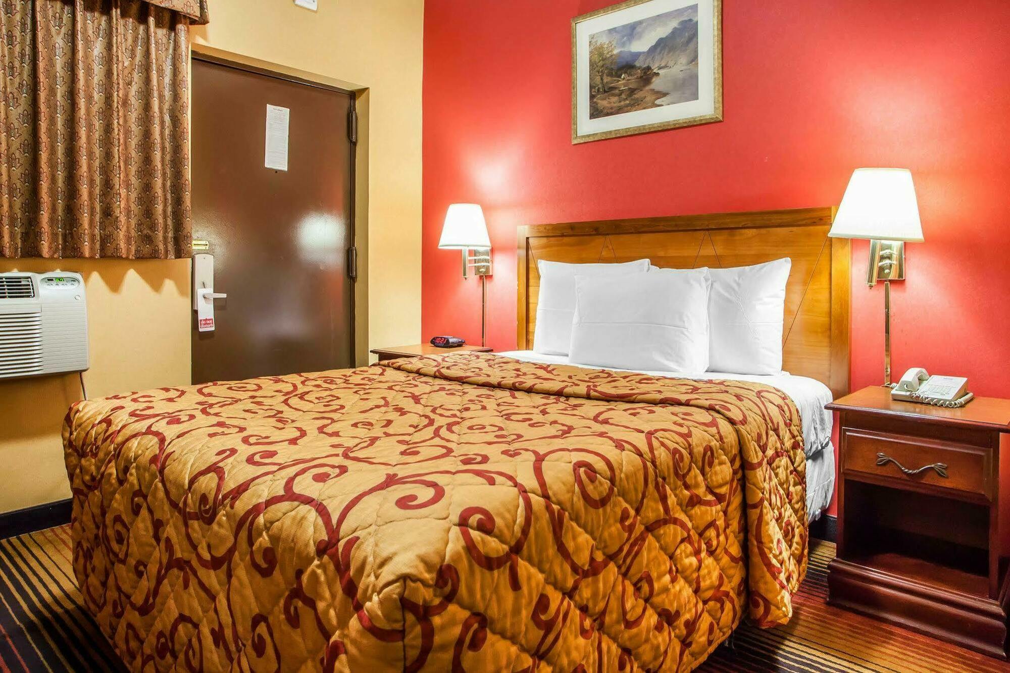 Rodeway Inn Джерси-Сити Экстерьер фото